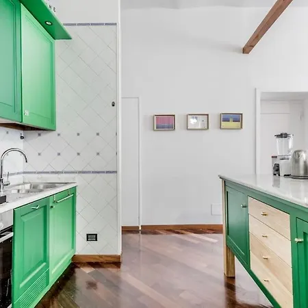 Elegance And Comfort In The Heart Of Romecoppede *