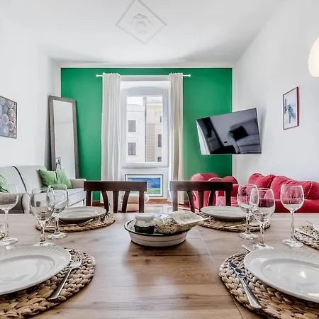 Elegance And Comfort In The Heart Of Romecoppede Rome