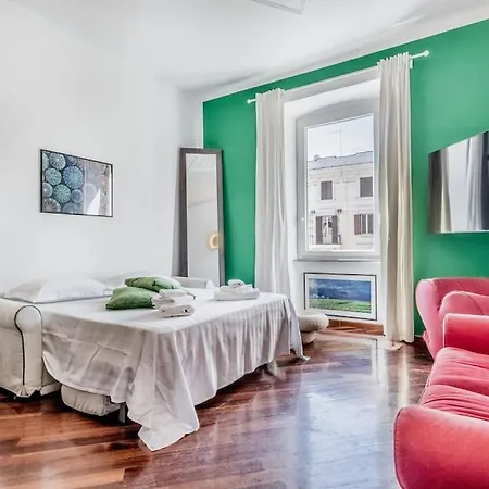 Elegance And Comfort In The Heart Of Romecoppede Apartment