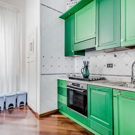 Elegance And Comfort In The Heart Of Romecoppede Apartment