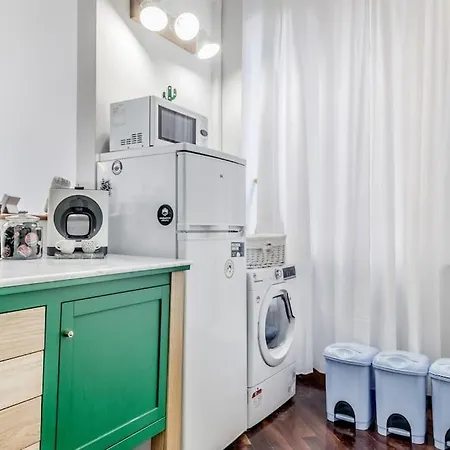 Elegance And Comfort In The Heart Of Romecoppede Rome